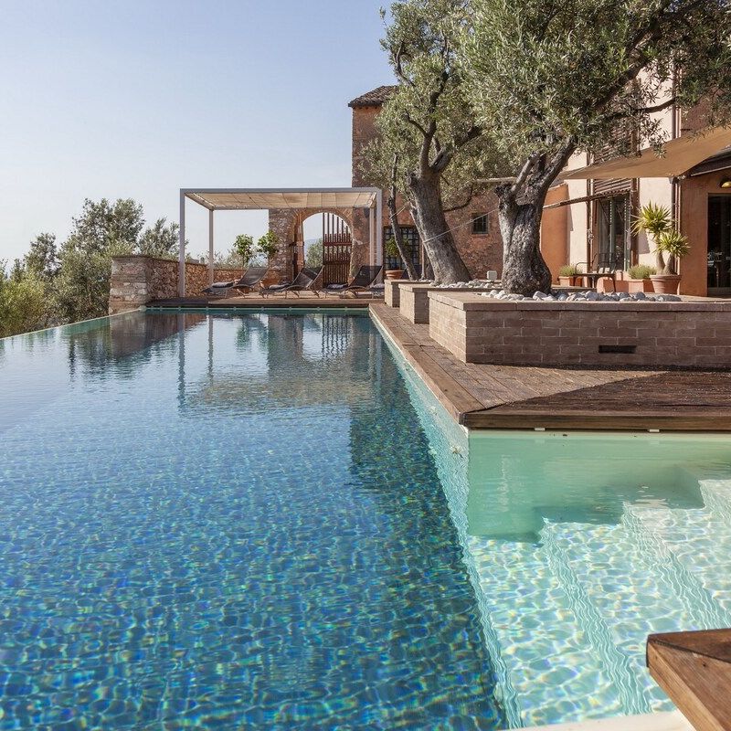 The best Airbnbs with amazing private pools