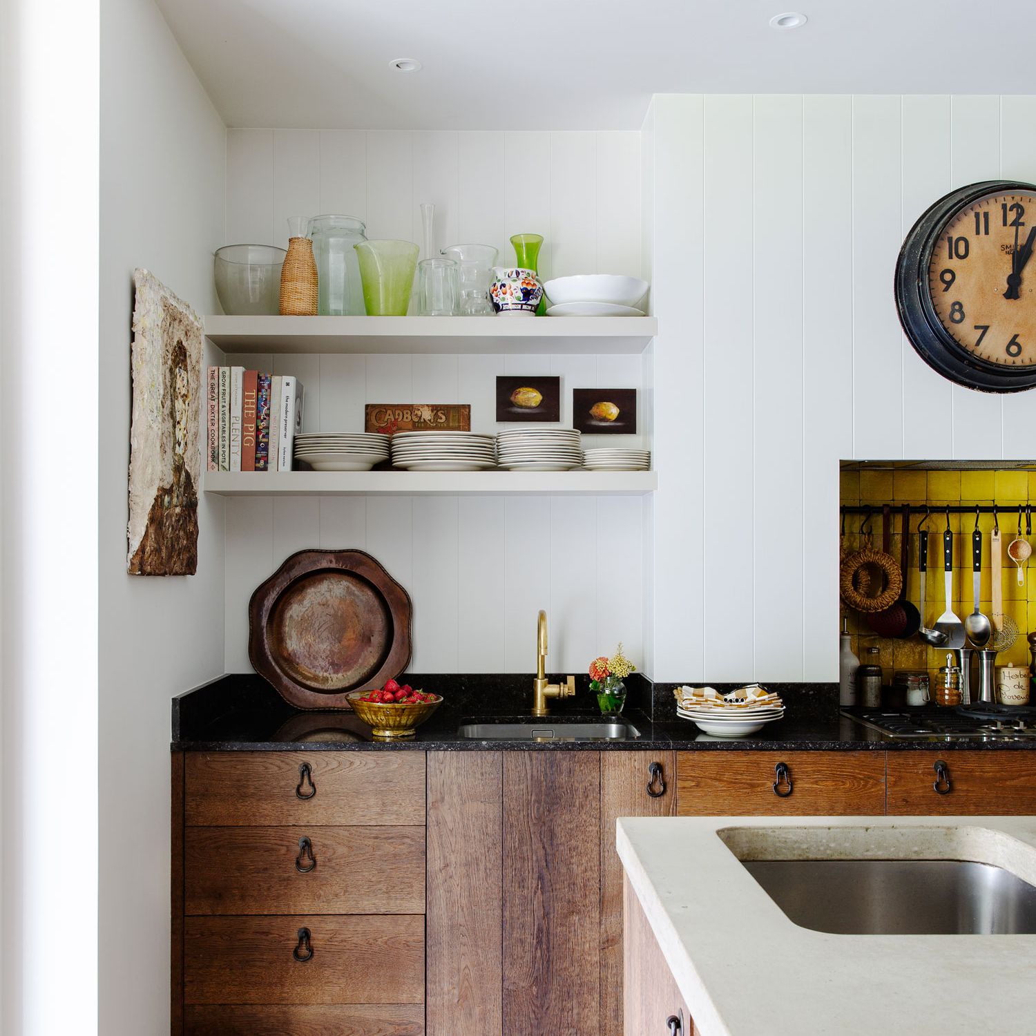 10 ways to use Little Greene's ‘Slaked Lime’