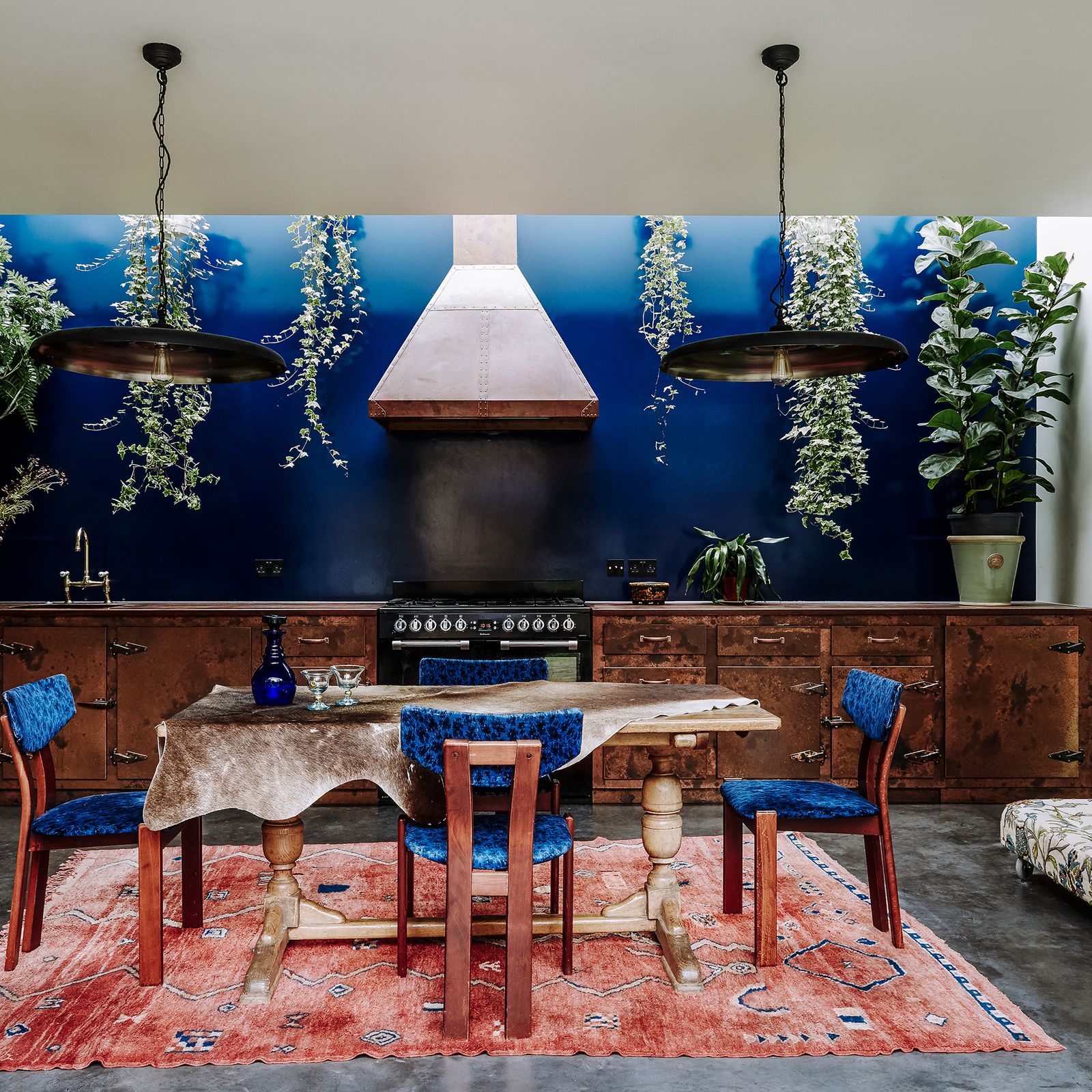 A derelict workshop provided a wonderful blank canvas for designer Rachel Chudley's first home